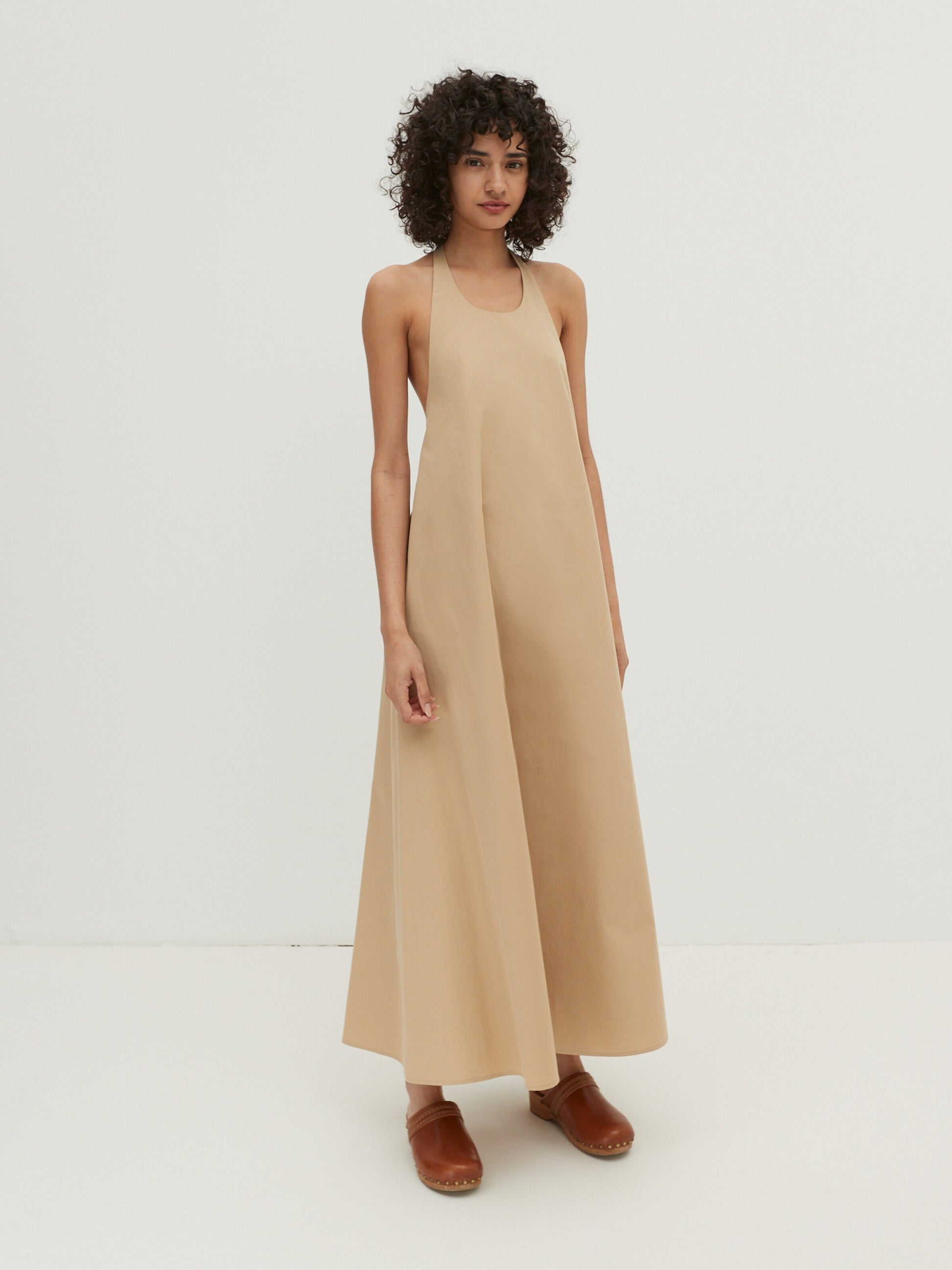 EDITED Maxi Jurken Jurk Leyla Dames Beige
