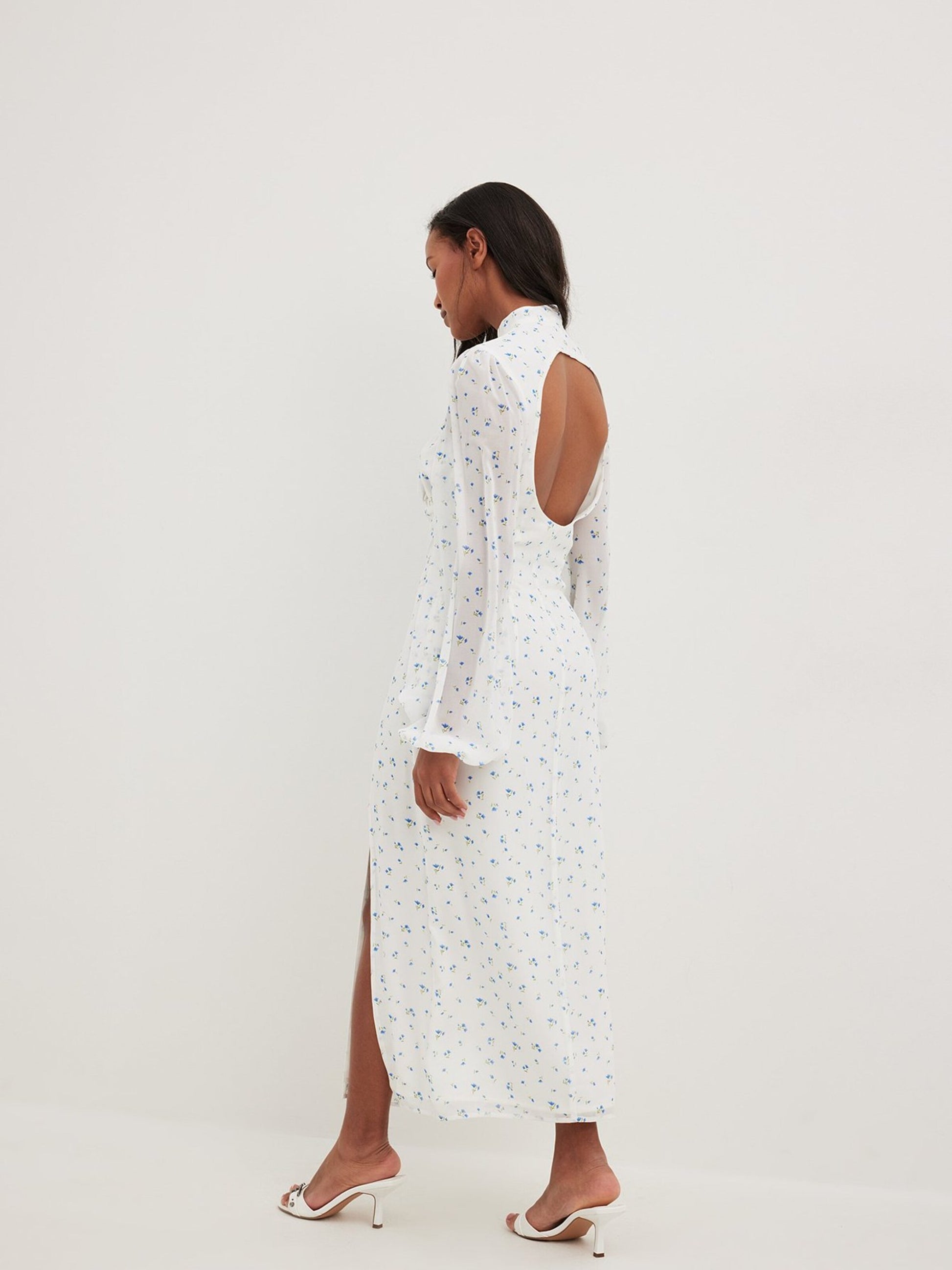 NA-KD Maxi Jurken Jurk Dames Blauw / Wit