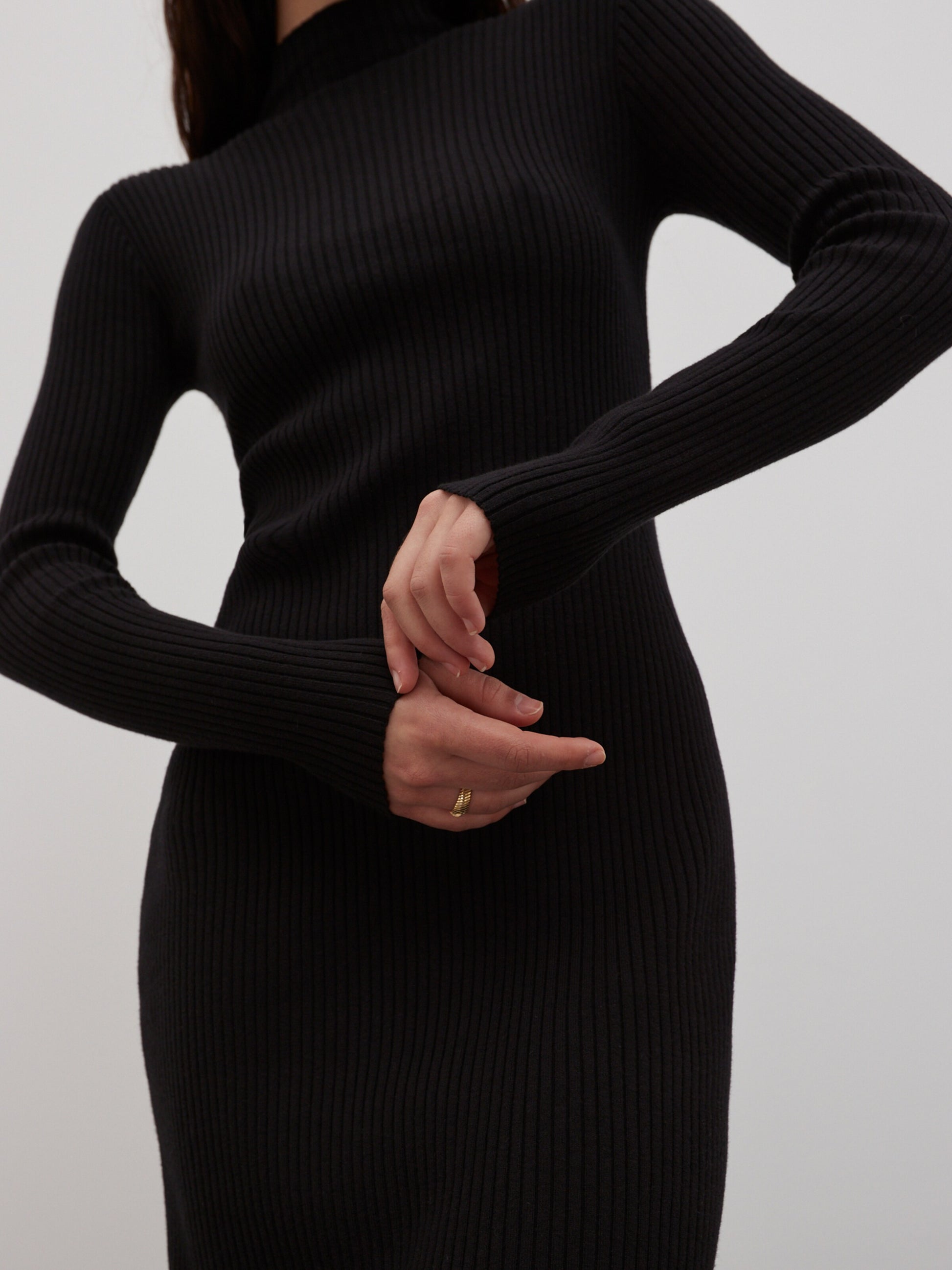 EDITED Midi Jurken Jurk Hada Dames Zwart
