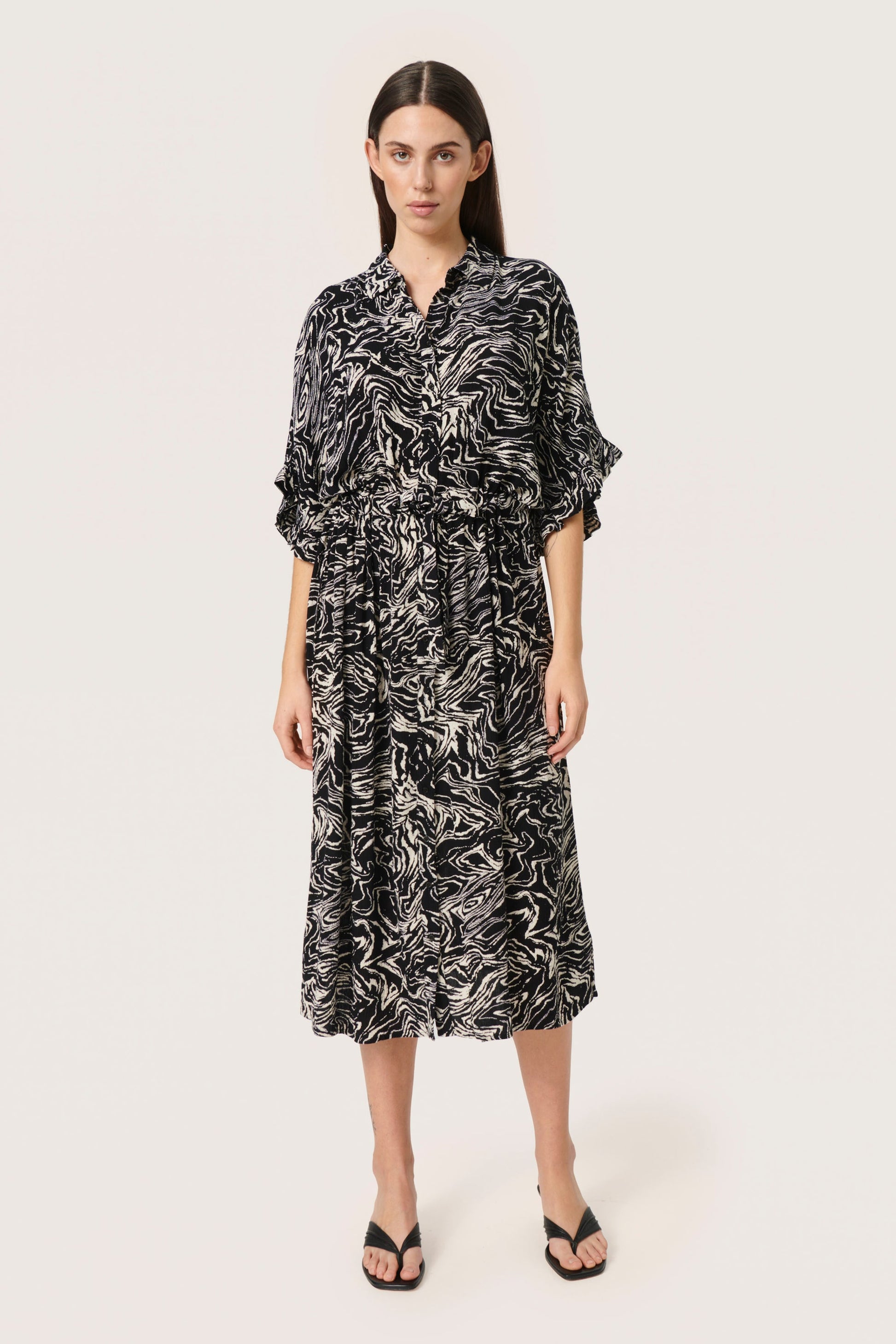 Soaked In Luxury Blousejurken Blousejurk Zaya Dames Zwart