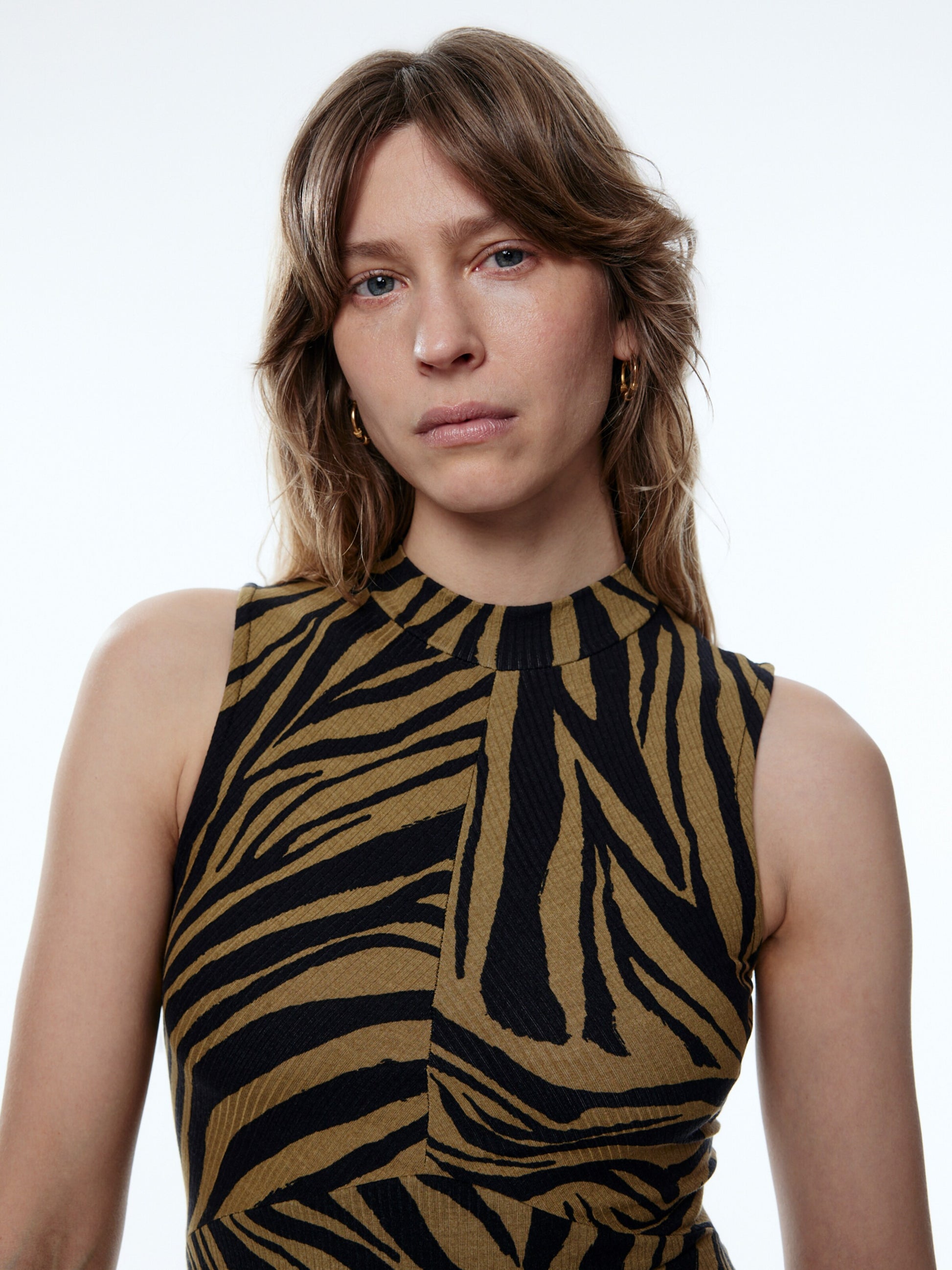 EDITED Midi Jurken Jurk Talia Dames Beige / Zwart